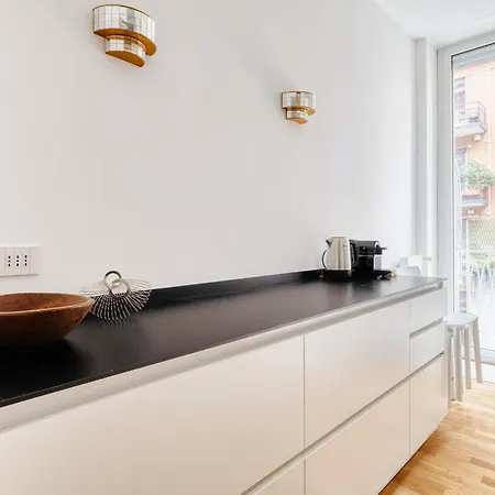 Just Urban - Exclusive 1br Center With Balcony Mailand